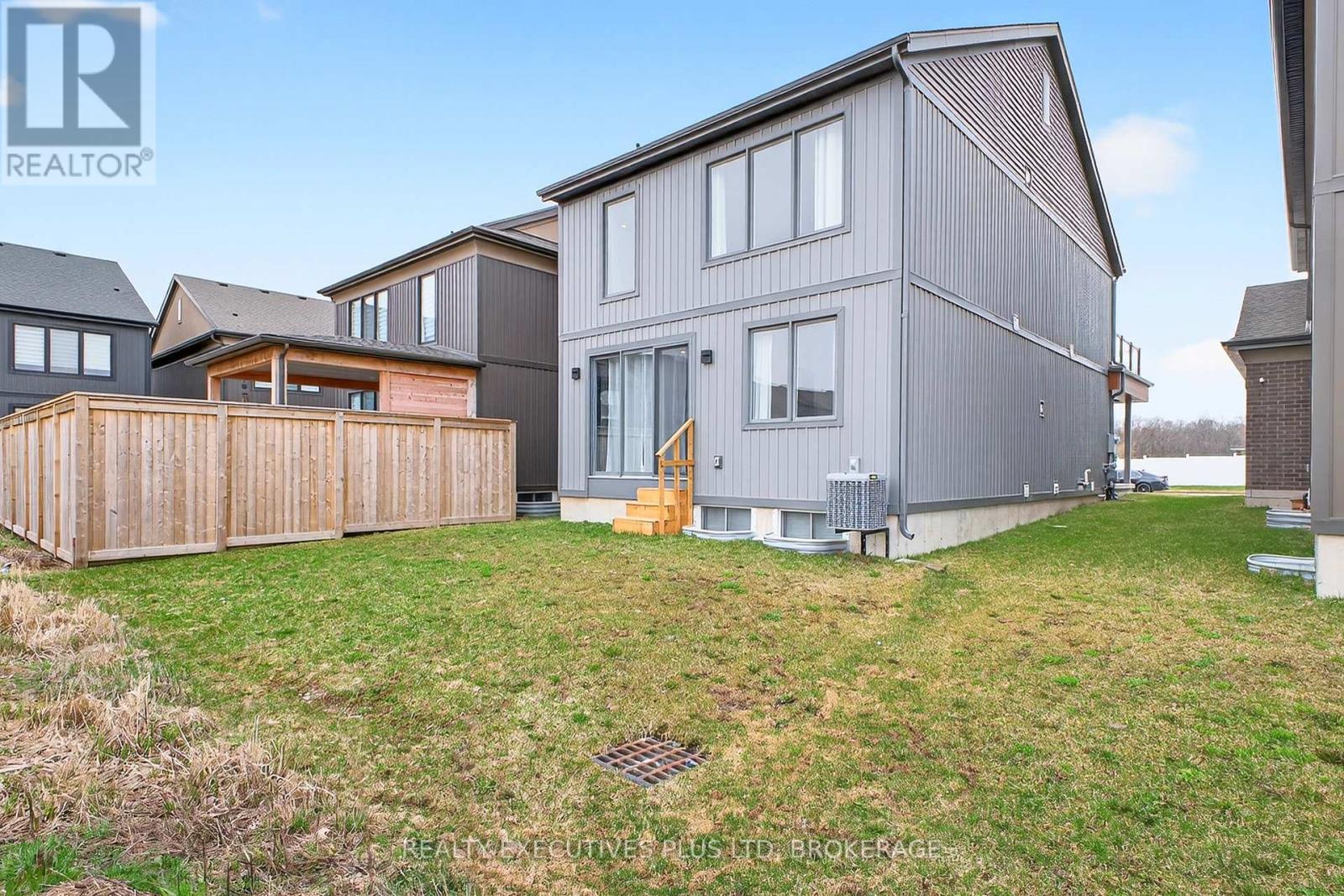 7446 PARKSIDE ROAD - 42