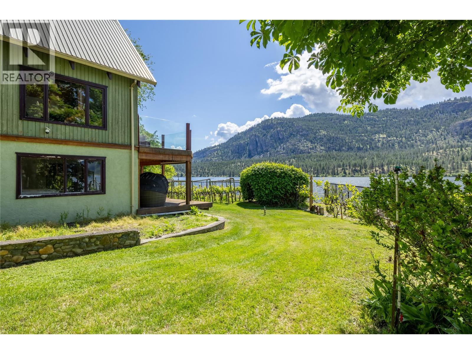  3104 Vaseux Lake Crescent, Okanagan Falls