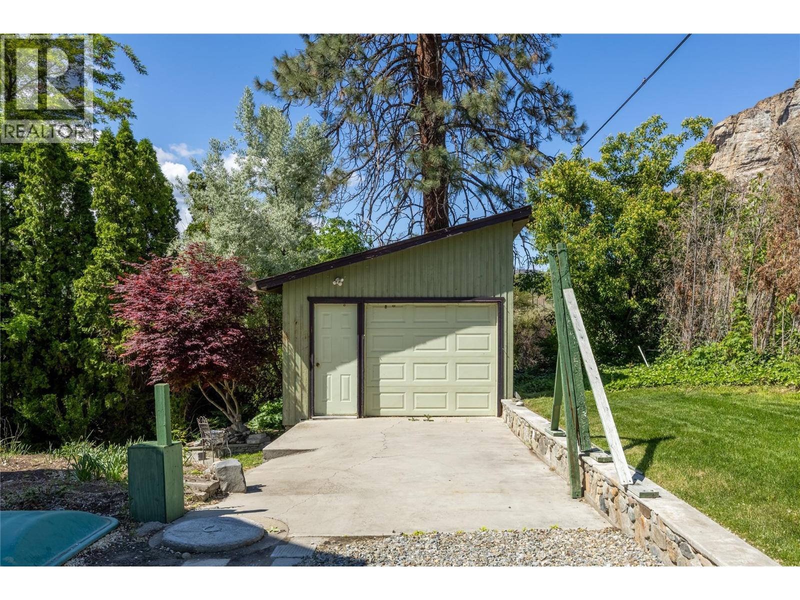  3104 Vaseux Lake Crescent, Okanagan Falls