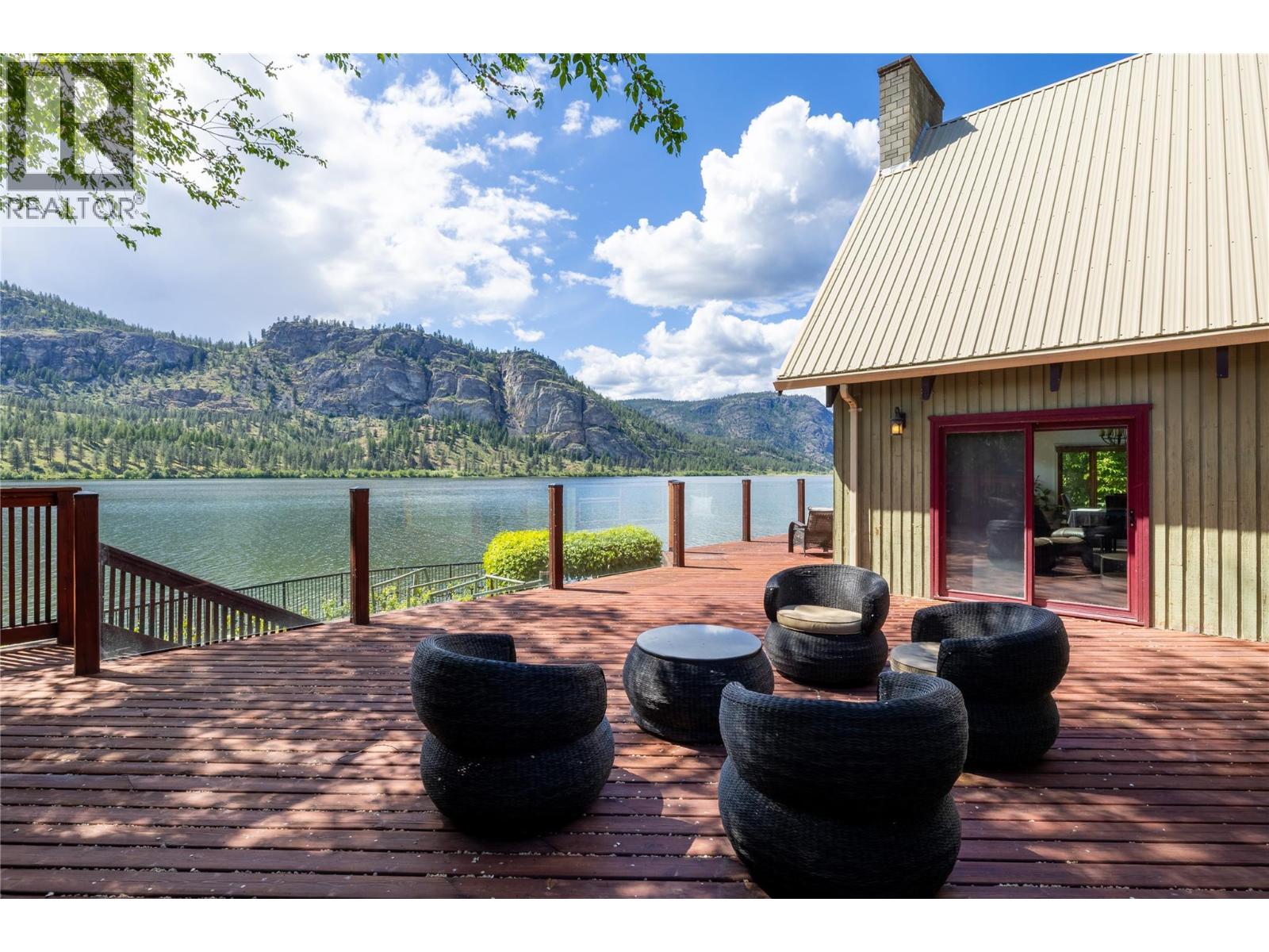  3104 Vaseux Lake Crescent, Okanagan Falls