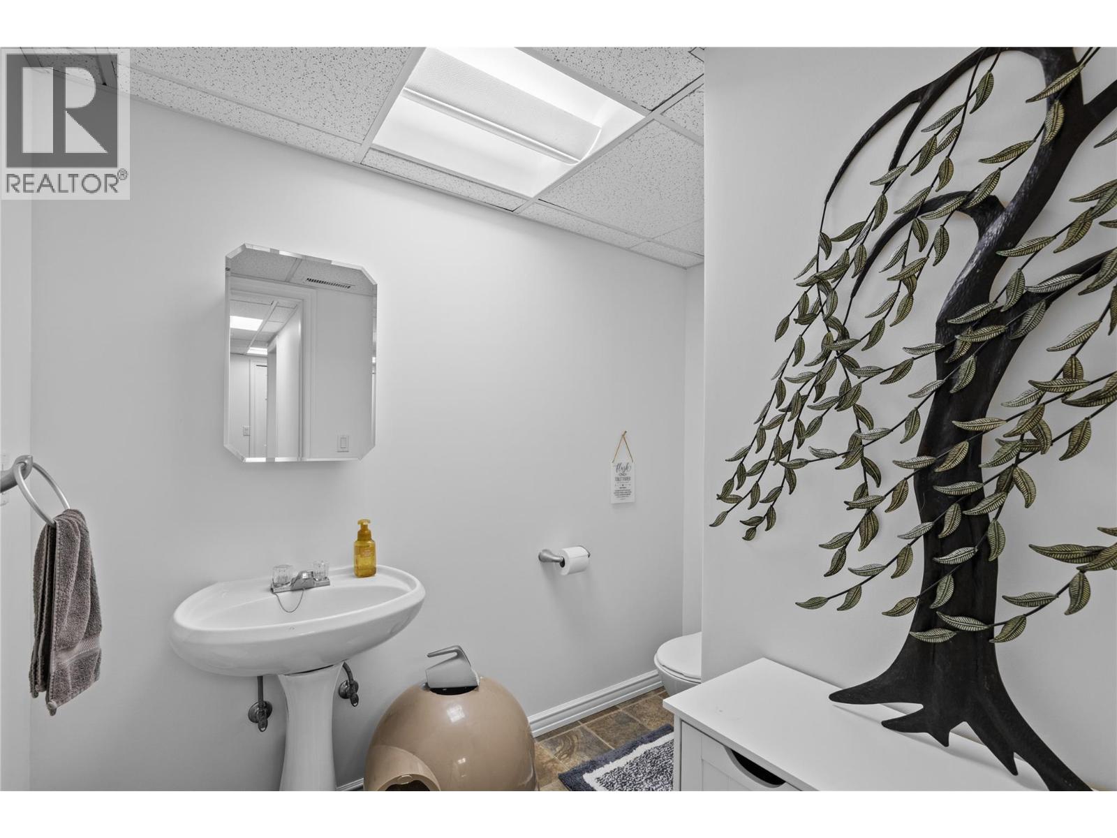  3104 Vaseux Lake Crescent, Okanagan Falls