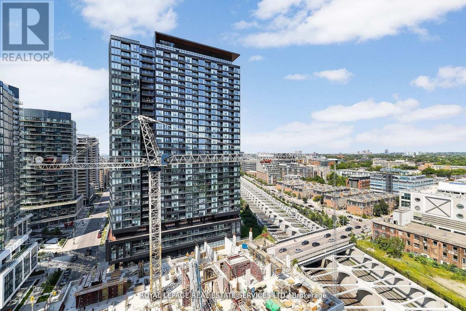 #1603 50 ORDNANCE STREET - 12