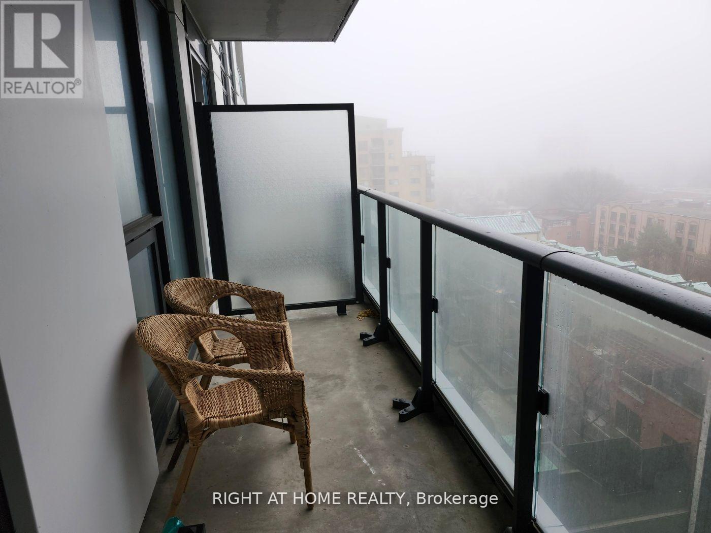 #938 251 JARVIS STREET - 25