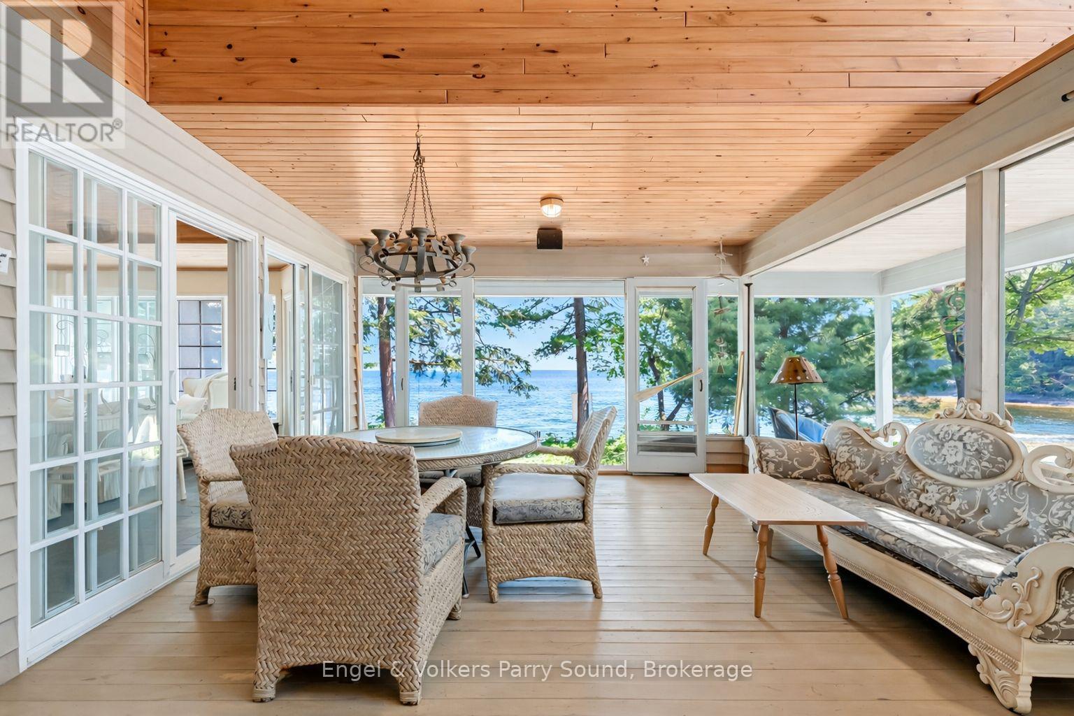 6 29C MOWAT ISLAND - Image 3