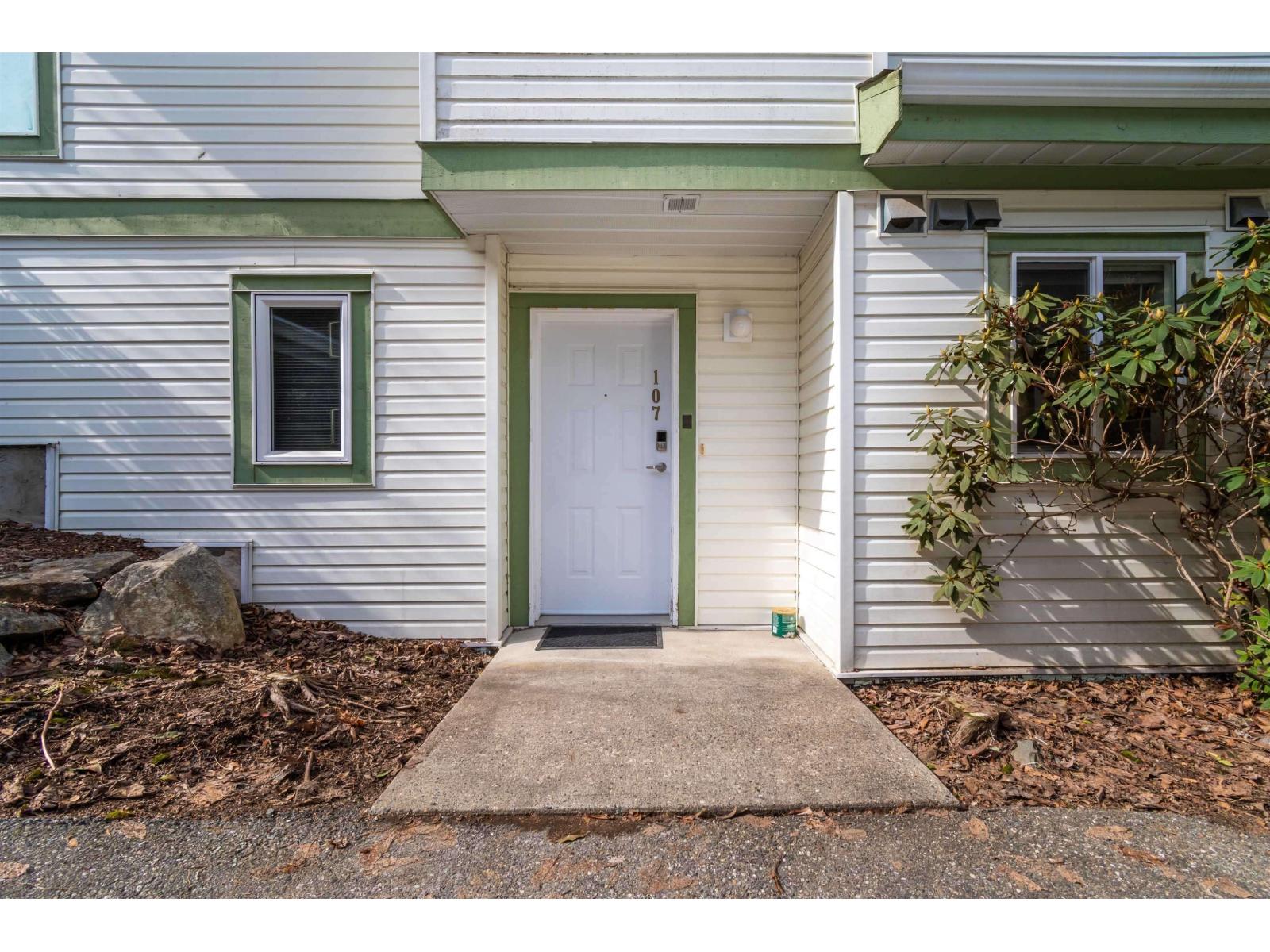 107 1275 SCOTT DRIVE, Hope, Hope
