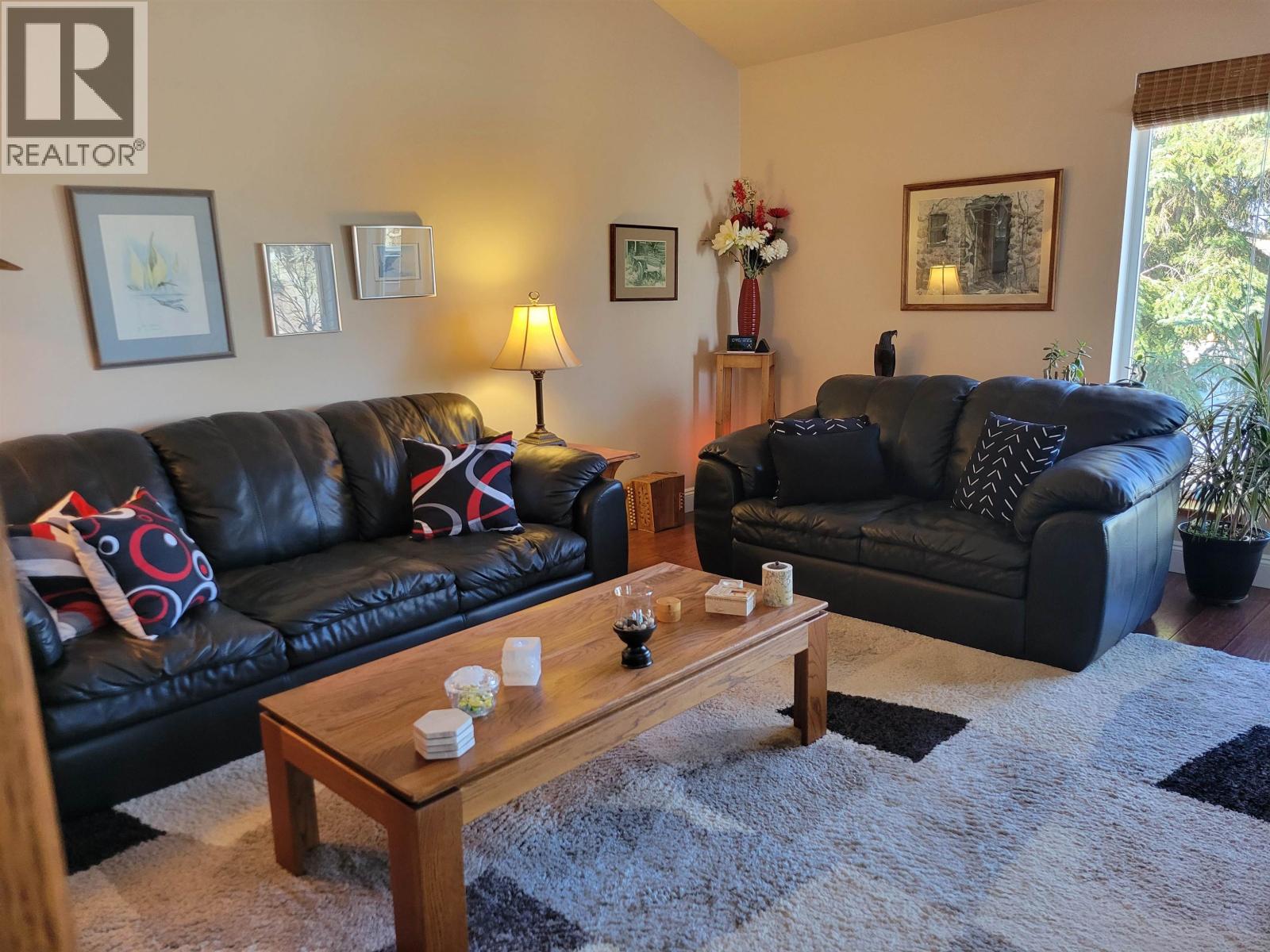 2480 SILVERSMITH AVENUE - 16