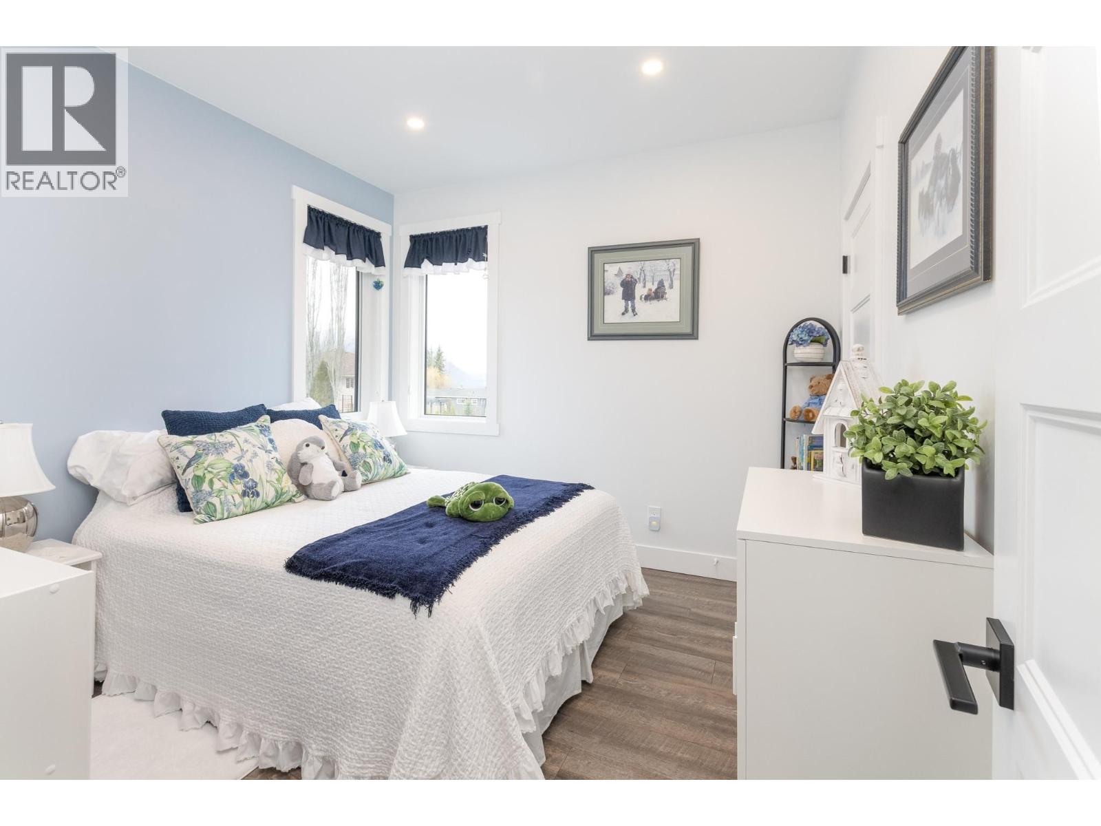 4 1441 20 Avenue Southeast, Salmon Arm