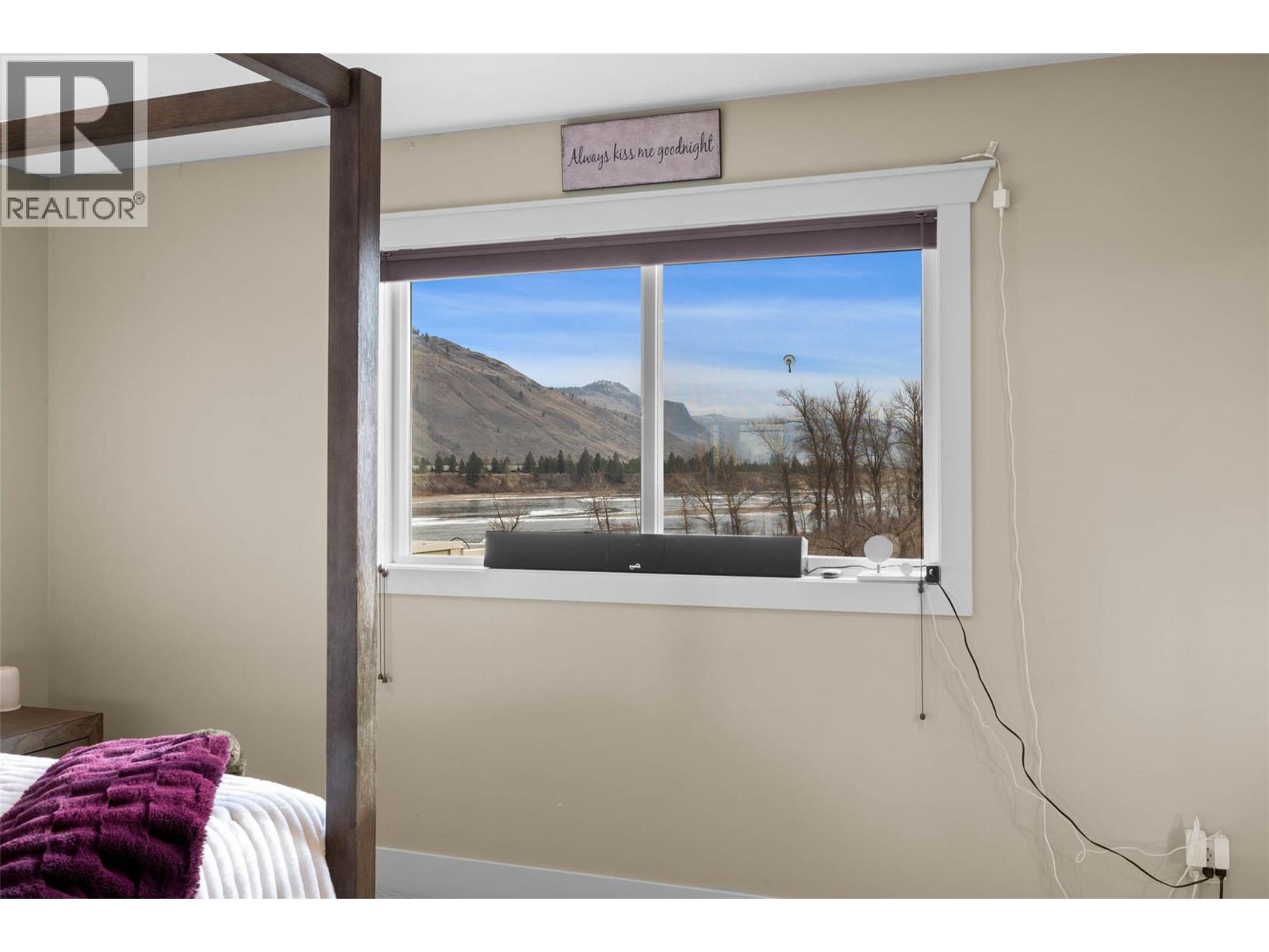  2748 Beachmount Crescent, Kamloops