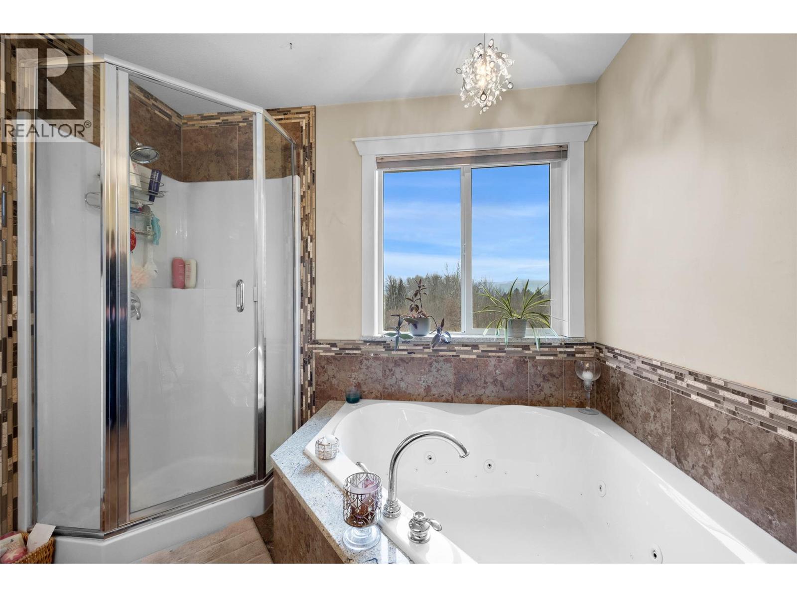  2748 Beachmount Crescent, Kamloops