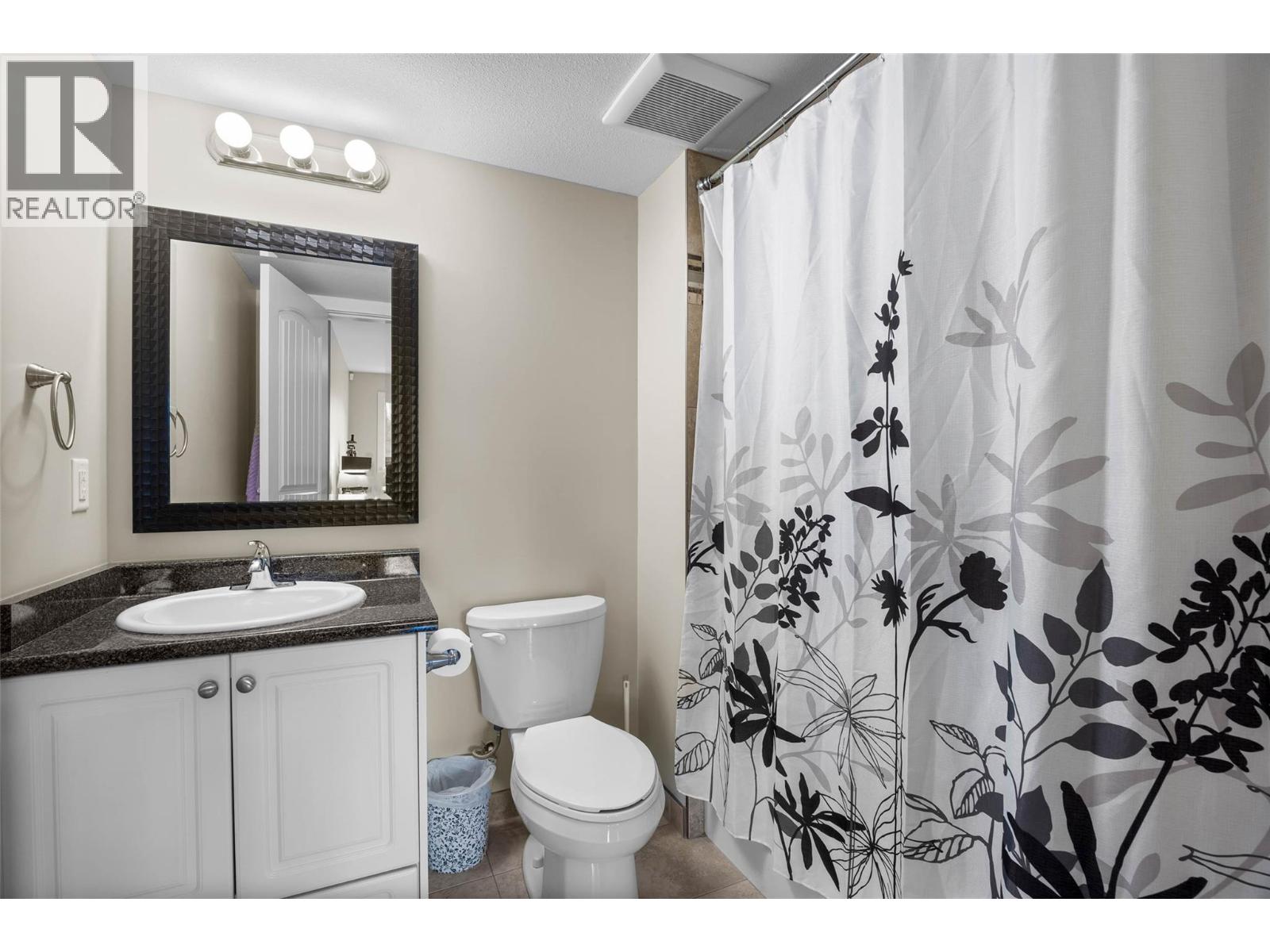  2748 Beachmount Crescent, Kamloops