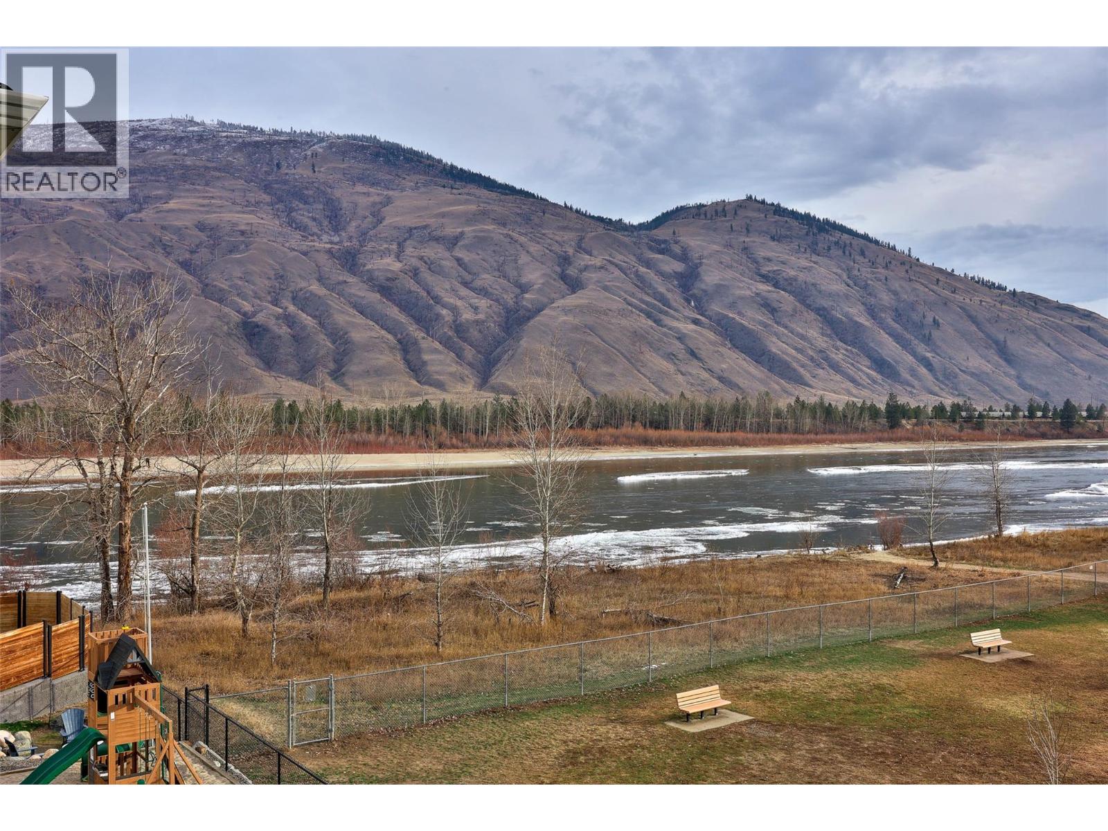  2748 Beachmount Crescent, Kamloops