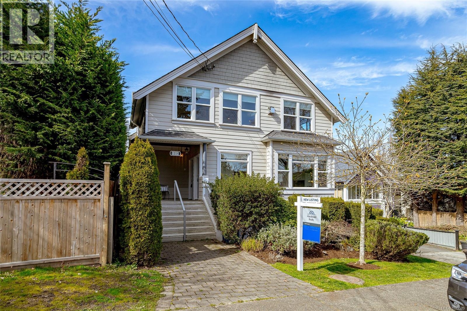 #D 1216 STYLES ST - 37