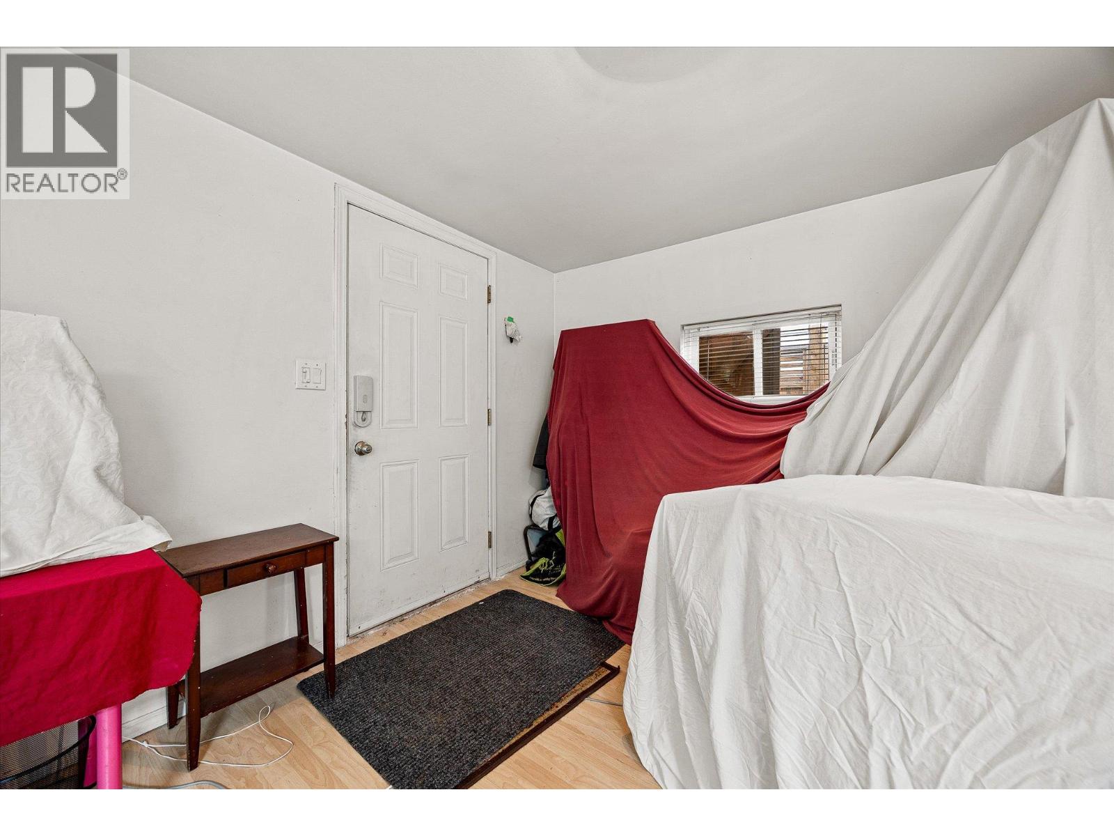  740 & 746 Raymer Avenue, Kelowna