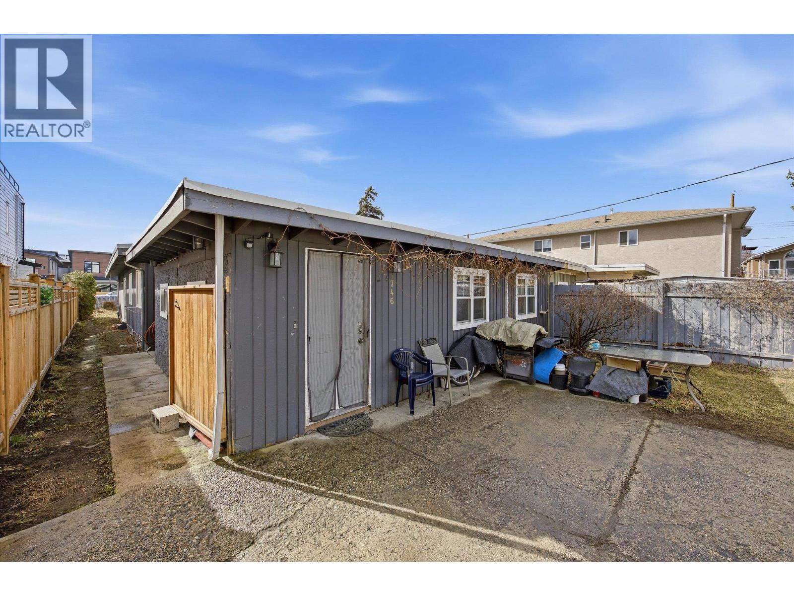  740 & 746 Raymer Avenue, Kelowna