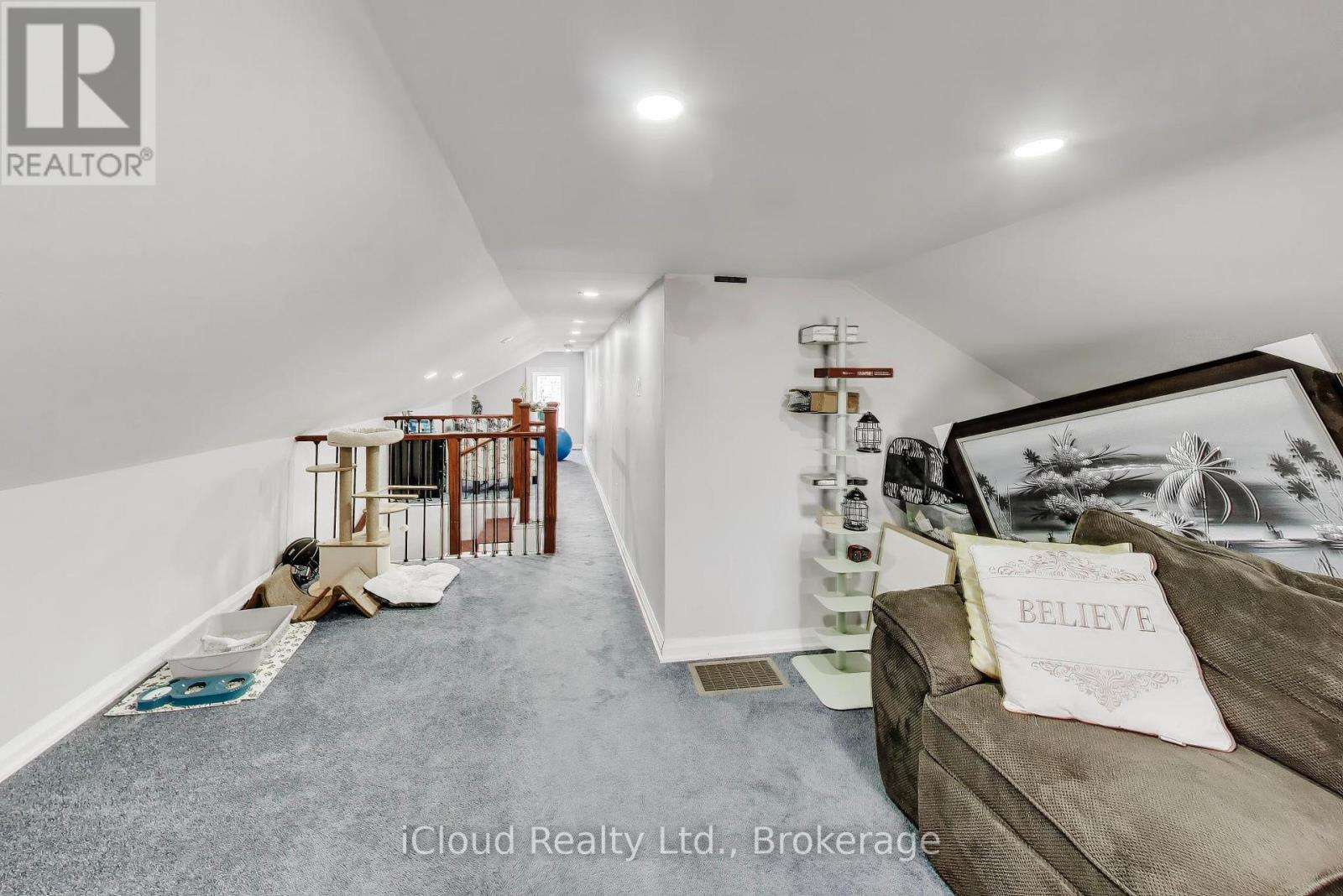 16175 JANE STREET E - 27