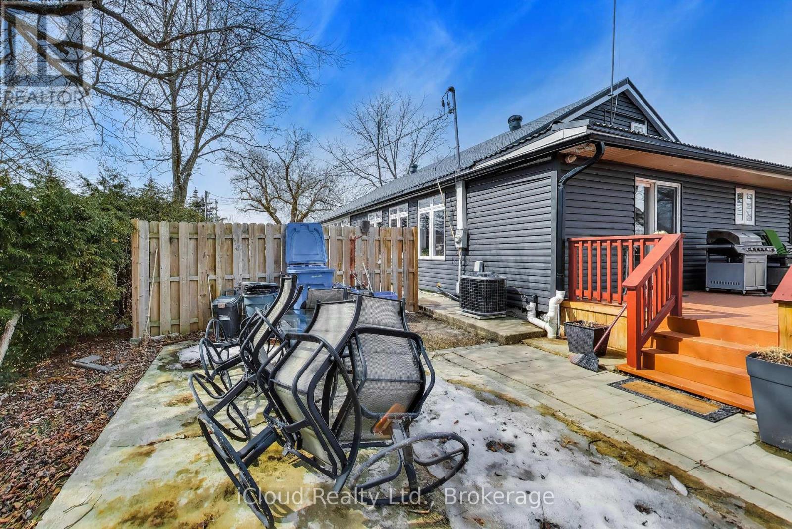 16175 JANE STREET E - 47