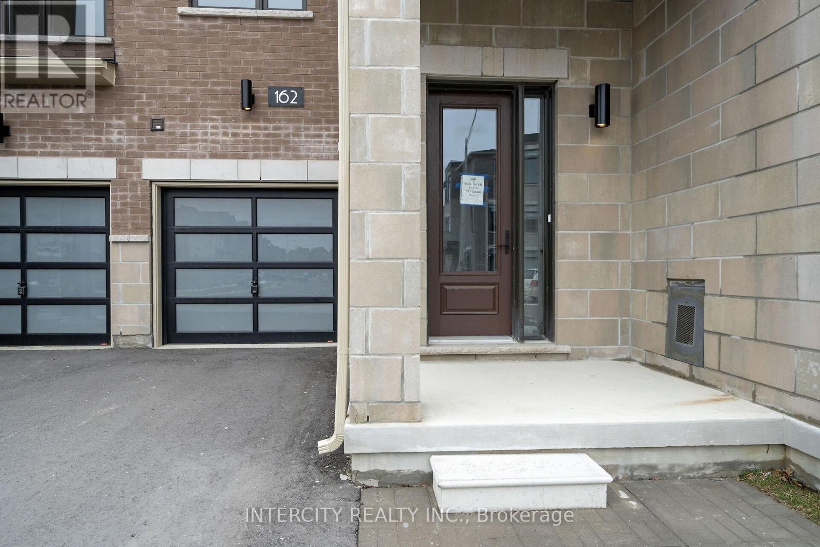 162 MUMBAI DRIVE - Image 2