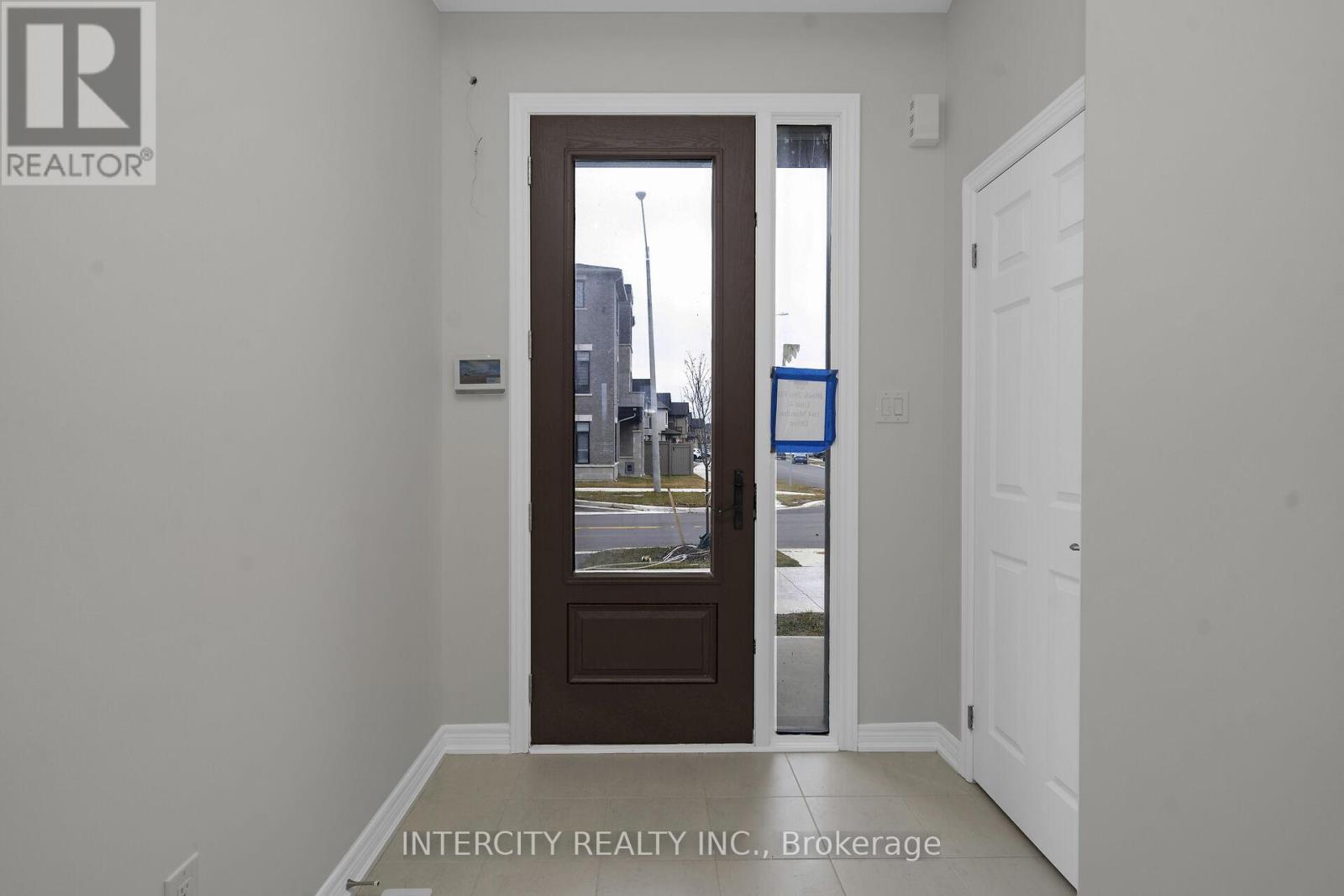 164 MUMBAI DRIVE - 3