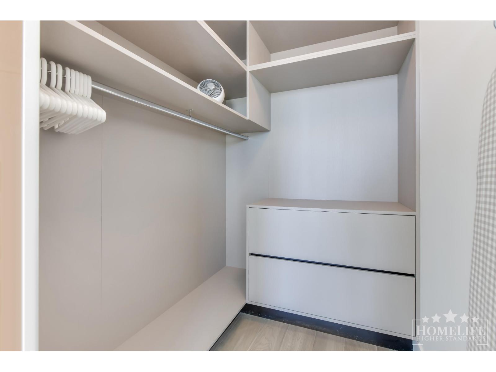 310 1342 JOHNSTON ROAD, White Rock