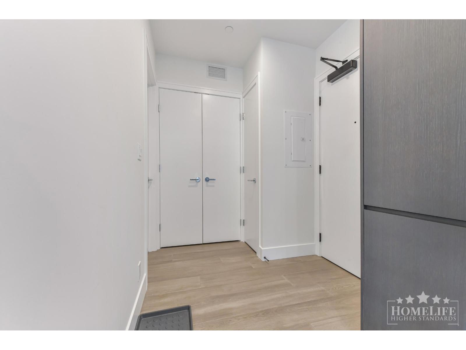 310 1342 JOHNSTON ROAD, White Rock