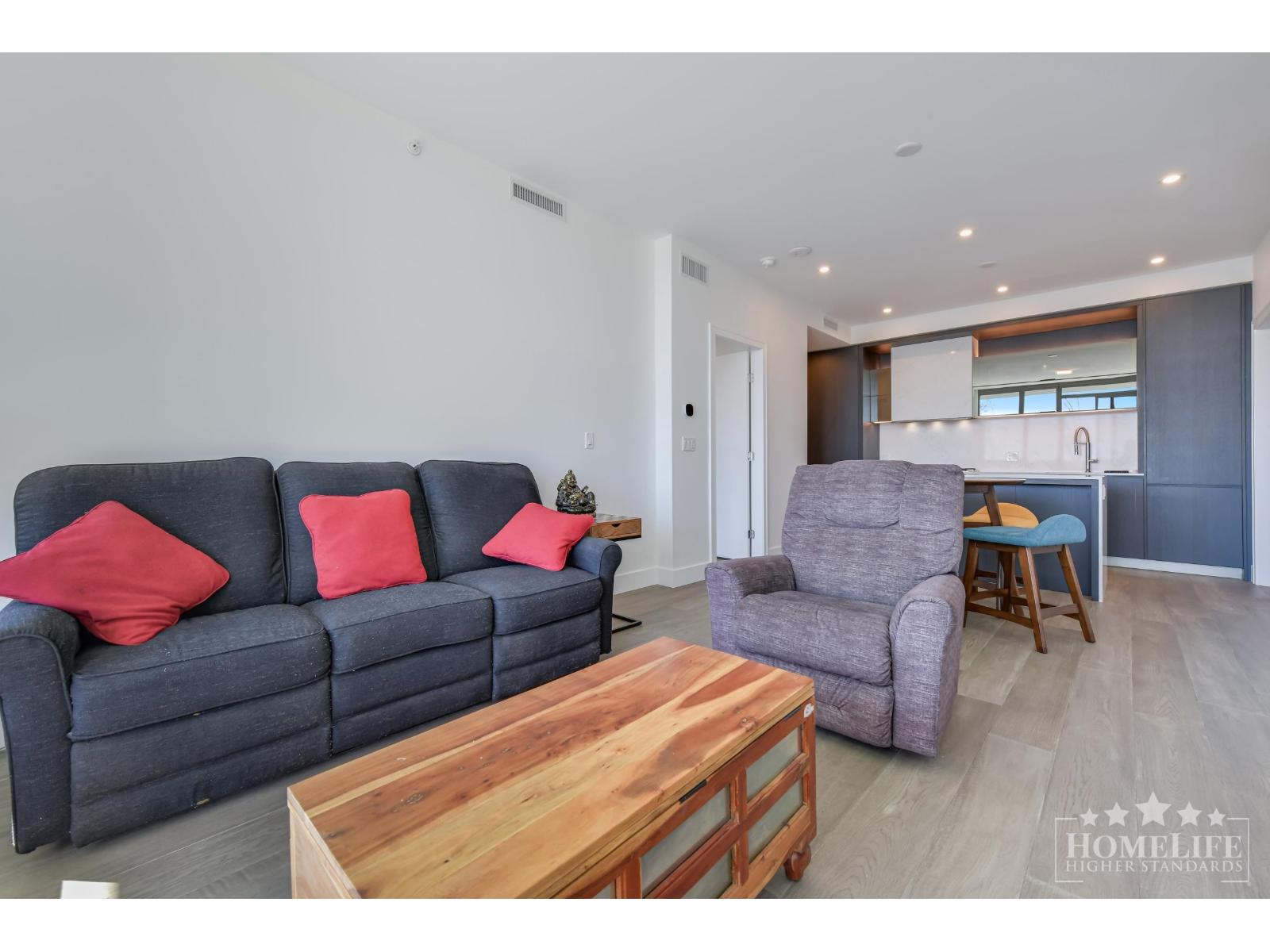 310 1342 JOHNSTON ROAD, White Rock