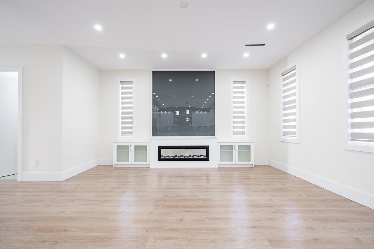 10648 124 STREET, Surrey