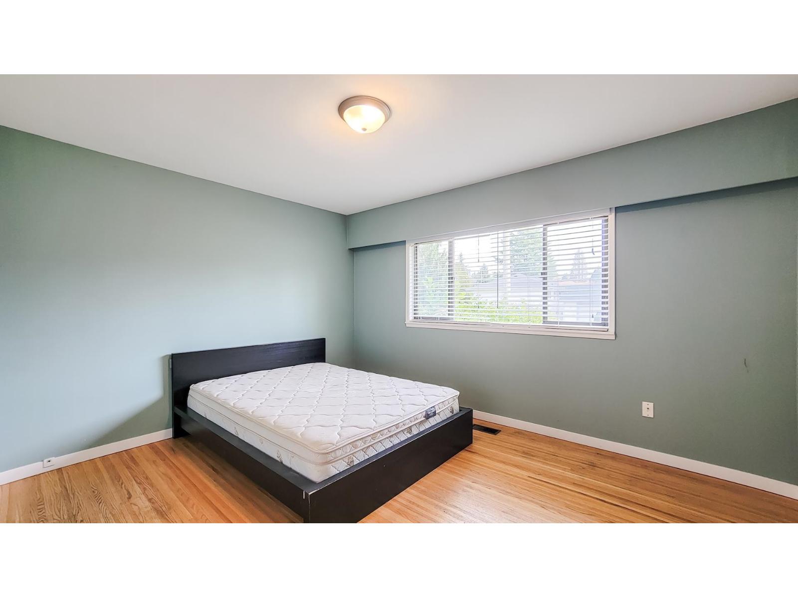 9865 128A STREET, Surrey