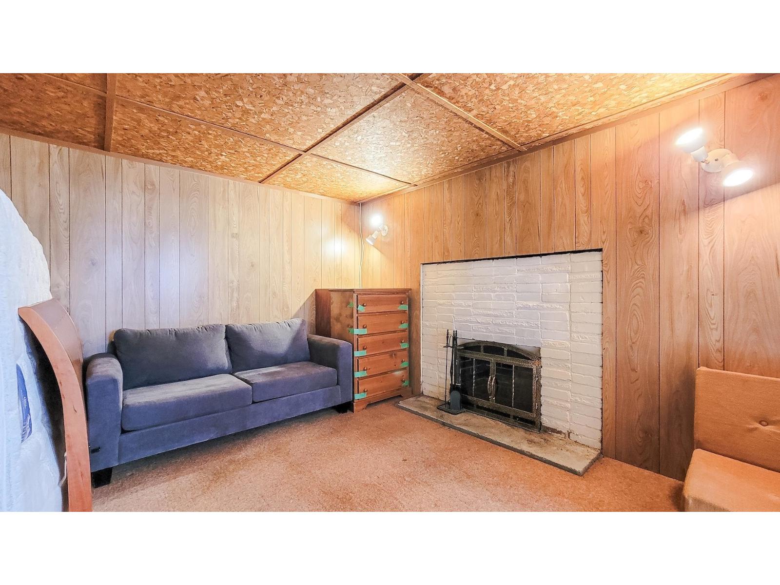 9865 128A STREET, Surrey