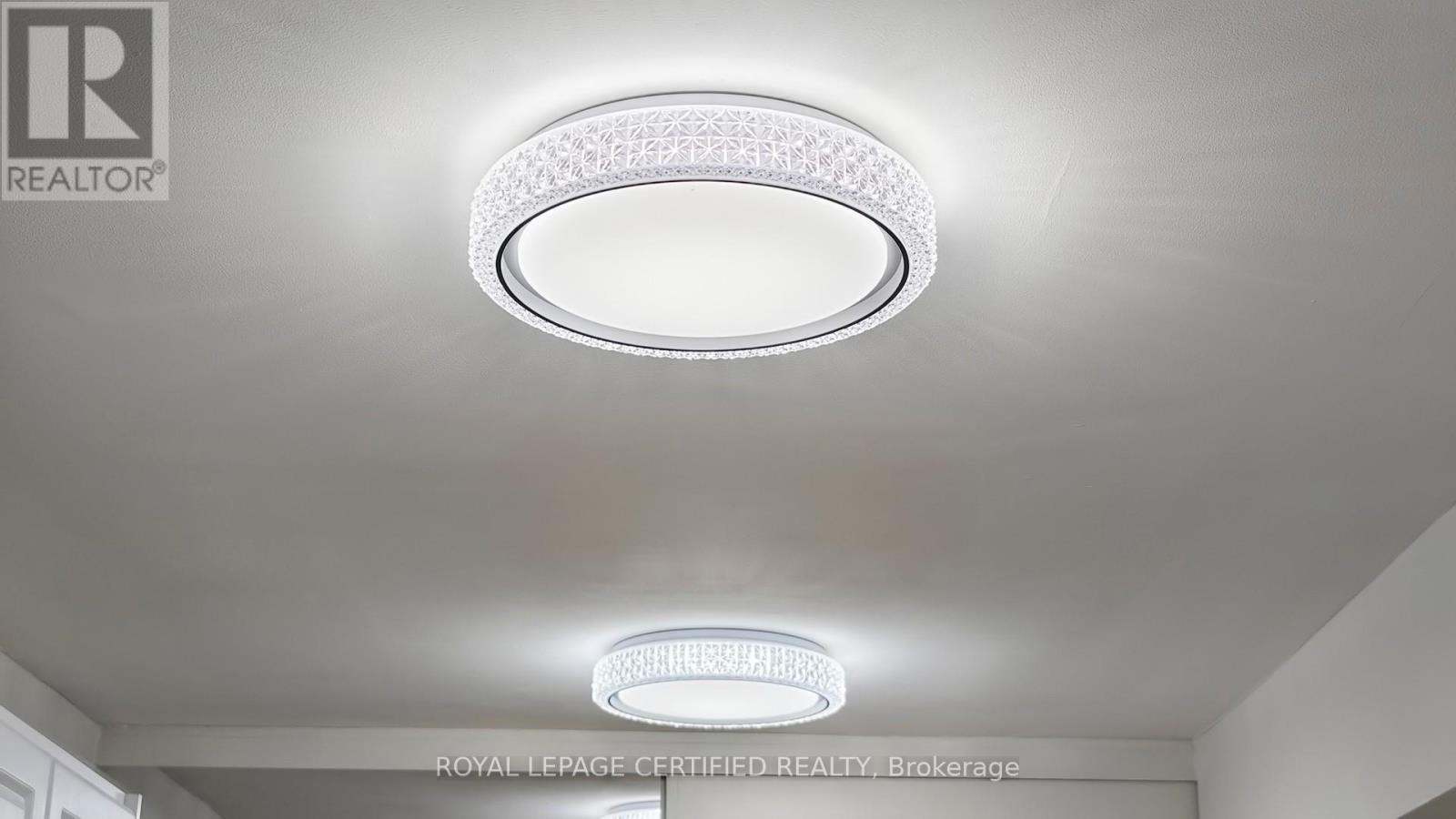 #304 320 DIXON ROAD - 12