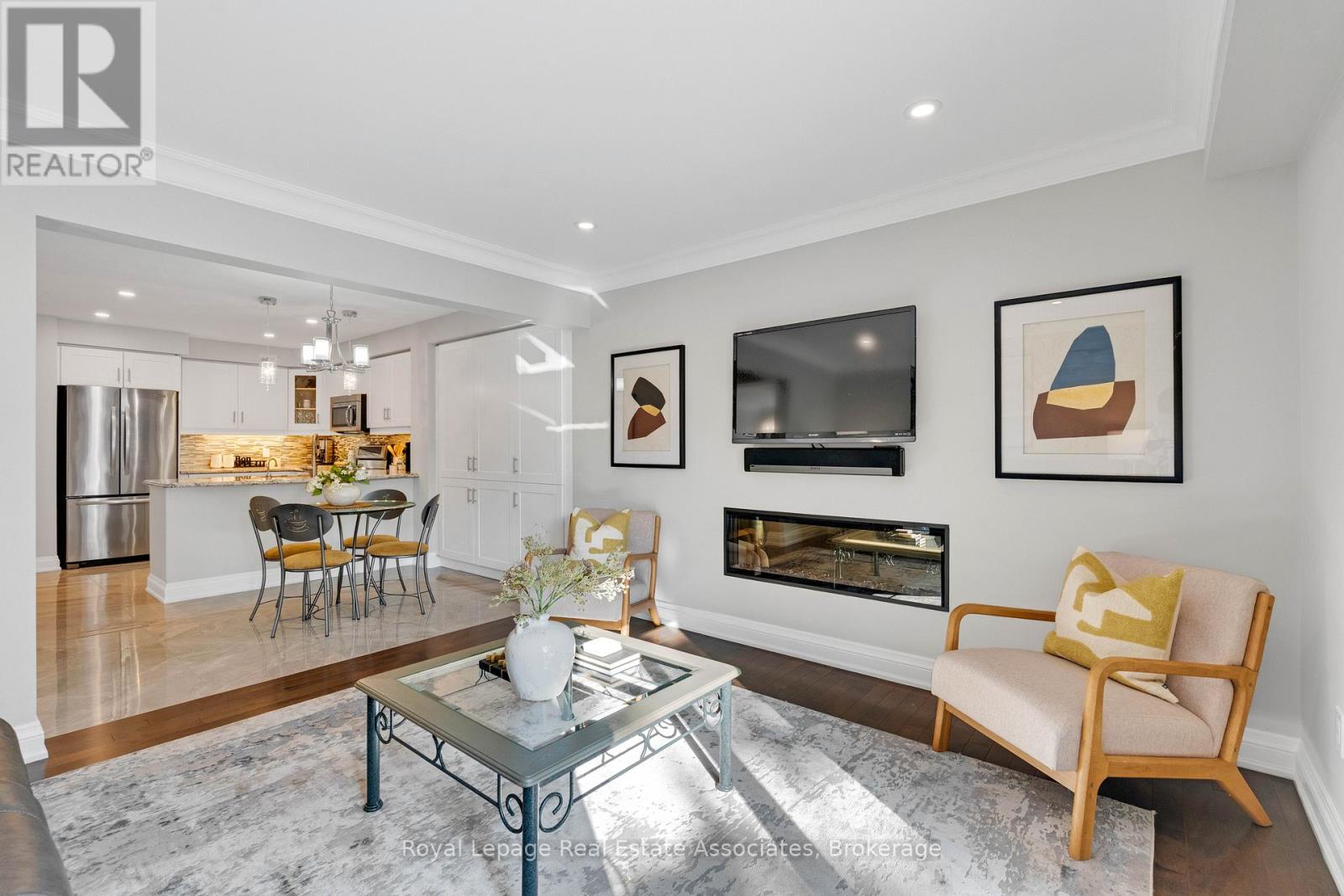 #14 1905 BROAD HOLLOW GATE - 11