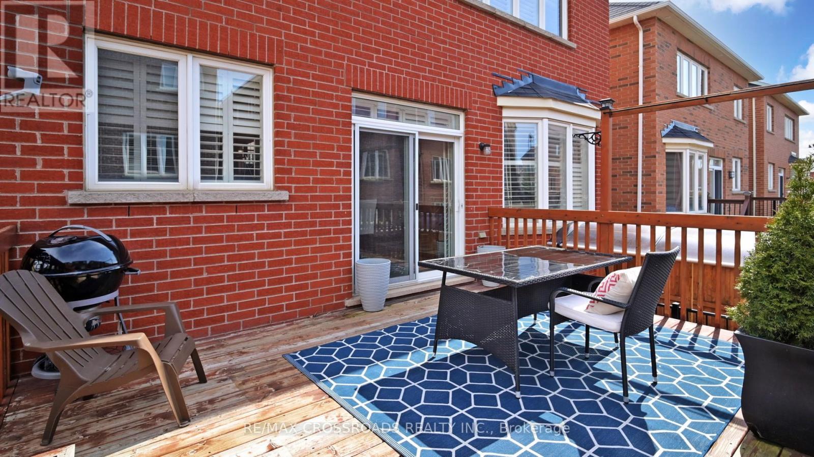 378 MALBOEUF COURT - 42