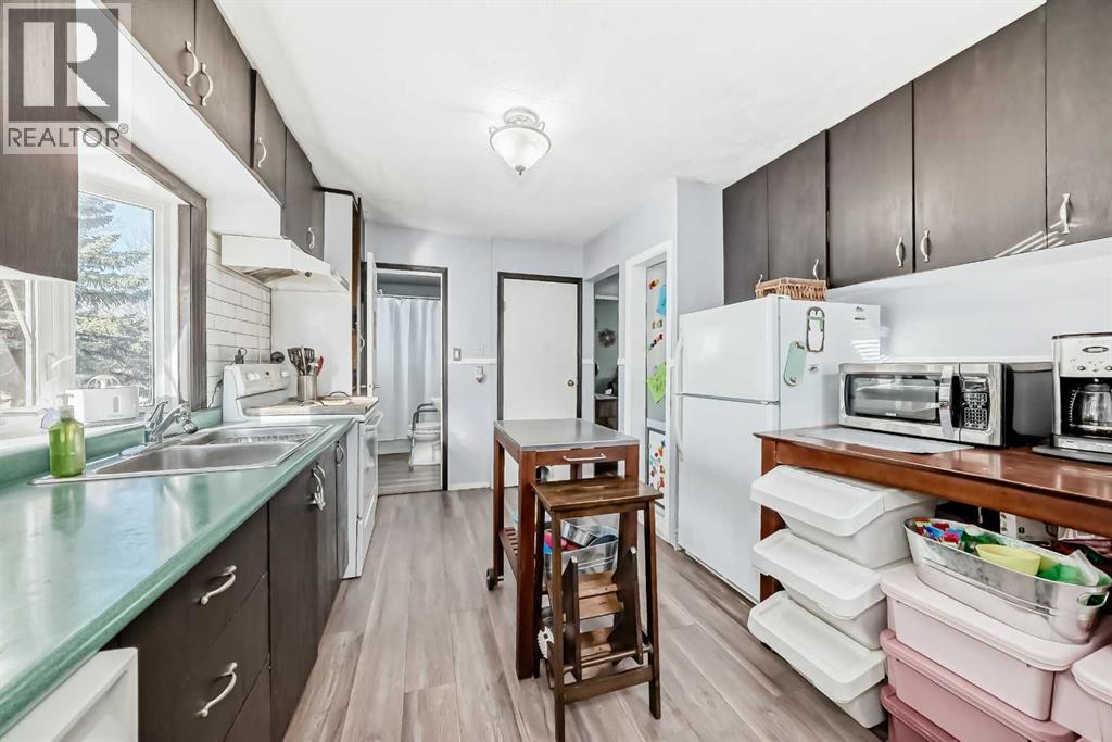 3905 45A Street, Ponoka