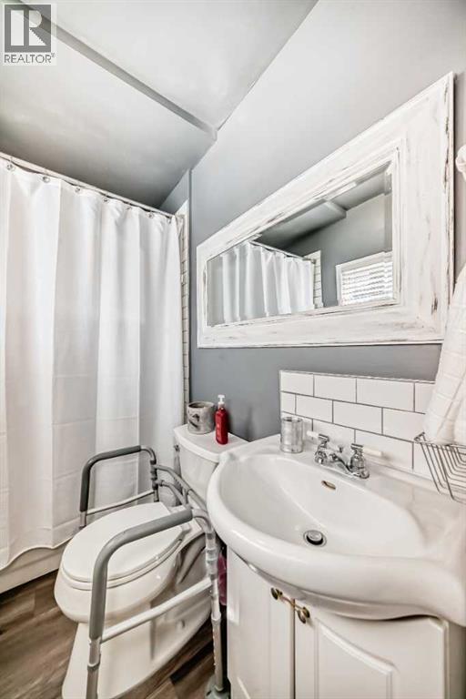 3905 45A Street, Ponoka