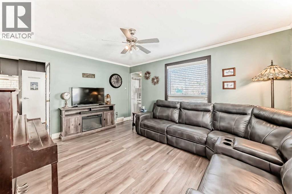 3905 45A Street, Ponoka