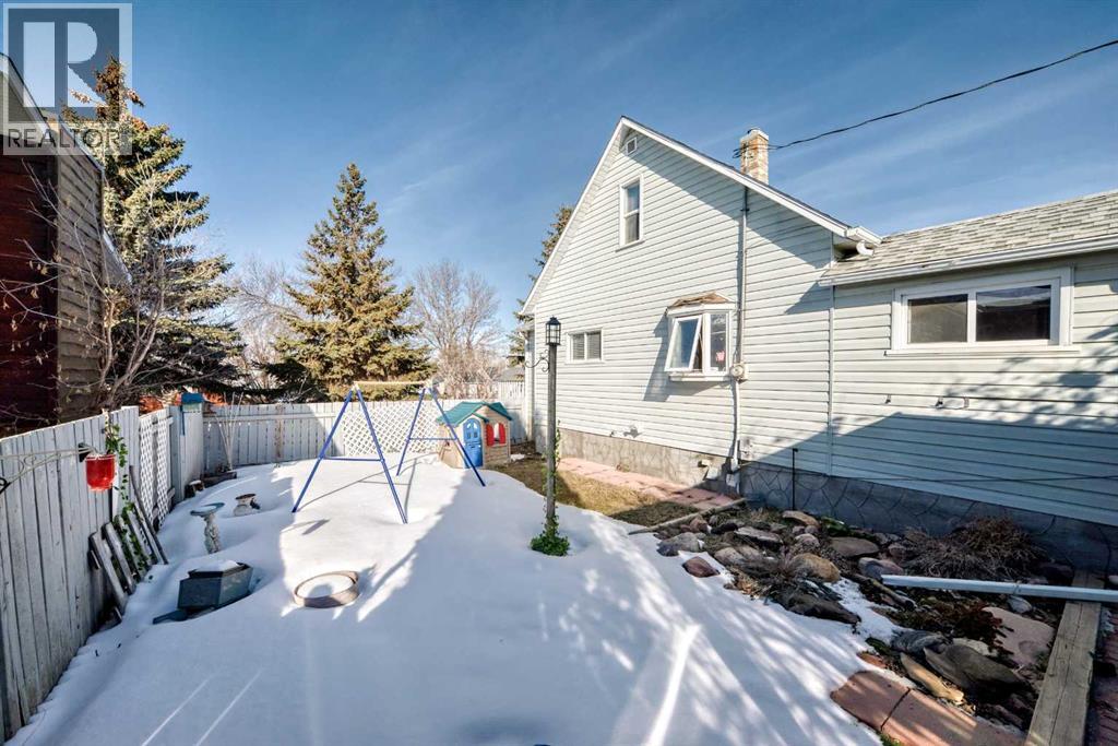 3905 45A Street, Ponoka