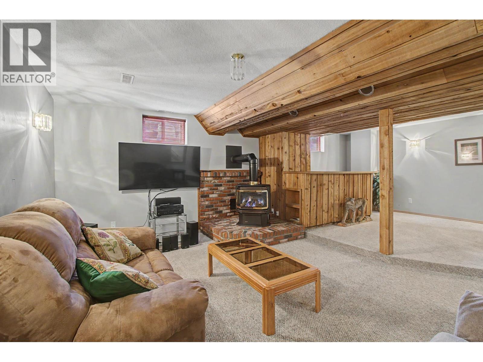 4244 CRAIG DRIVE - 18