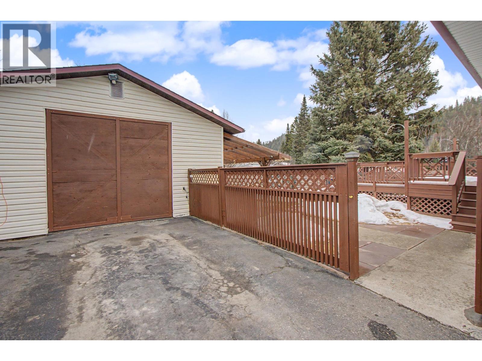 4244 CRAIG DRIVE - 34