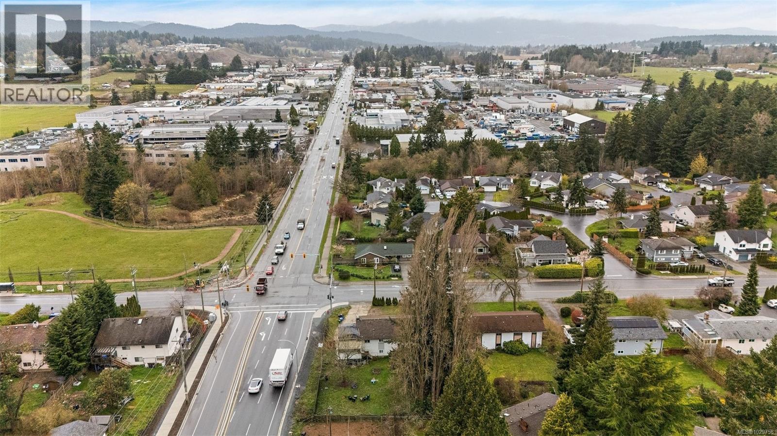 6753 Central Saanich Rd - 32