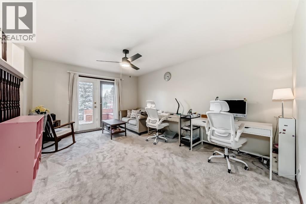 Single Family House 4 Level for Sale in  Douglas Ridge Way SE Douglasdale/Glen Calgary 