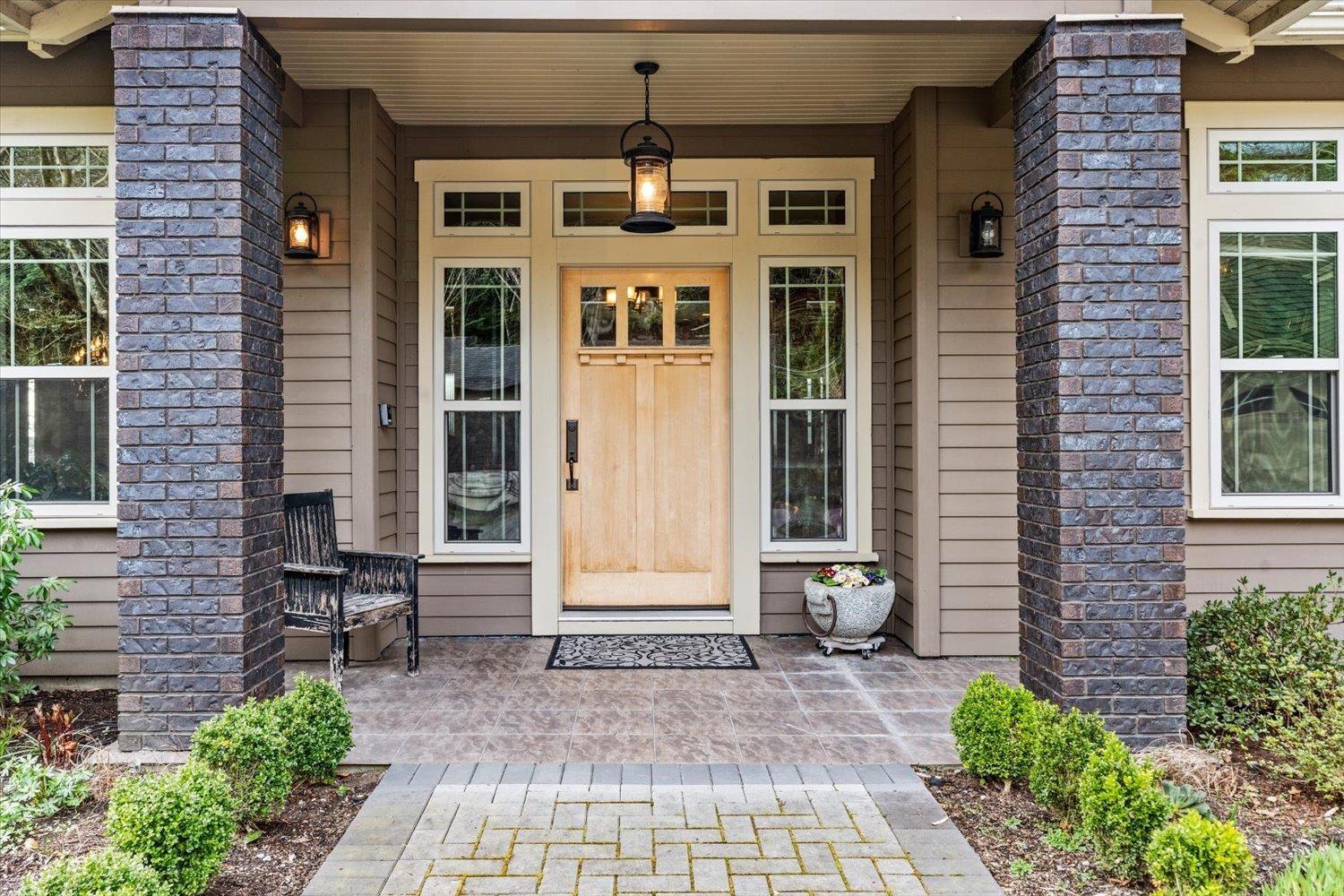 9441 HAYWARD STREET, Mission