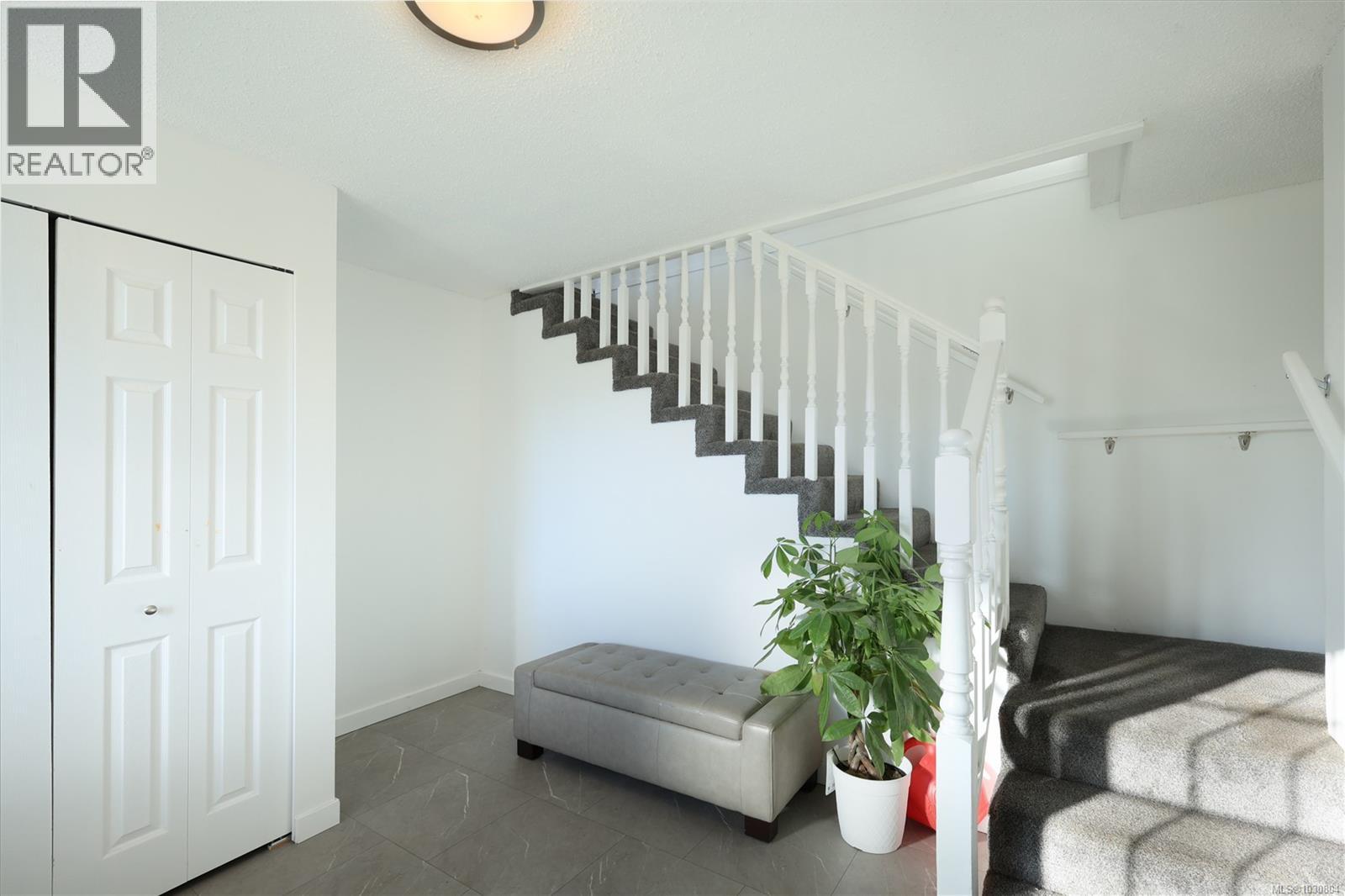 6180 ALINGTON RD - 8