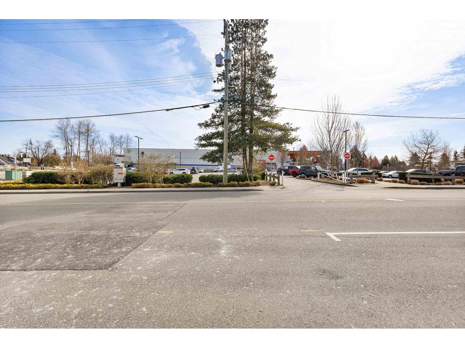 205 3043 270 STREET, Langley