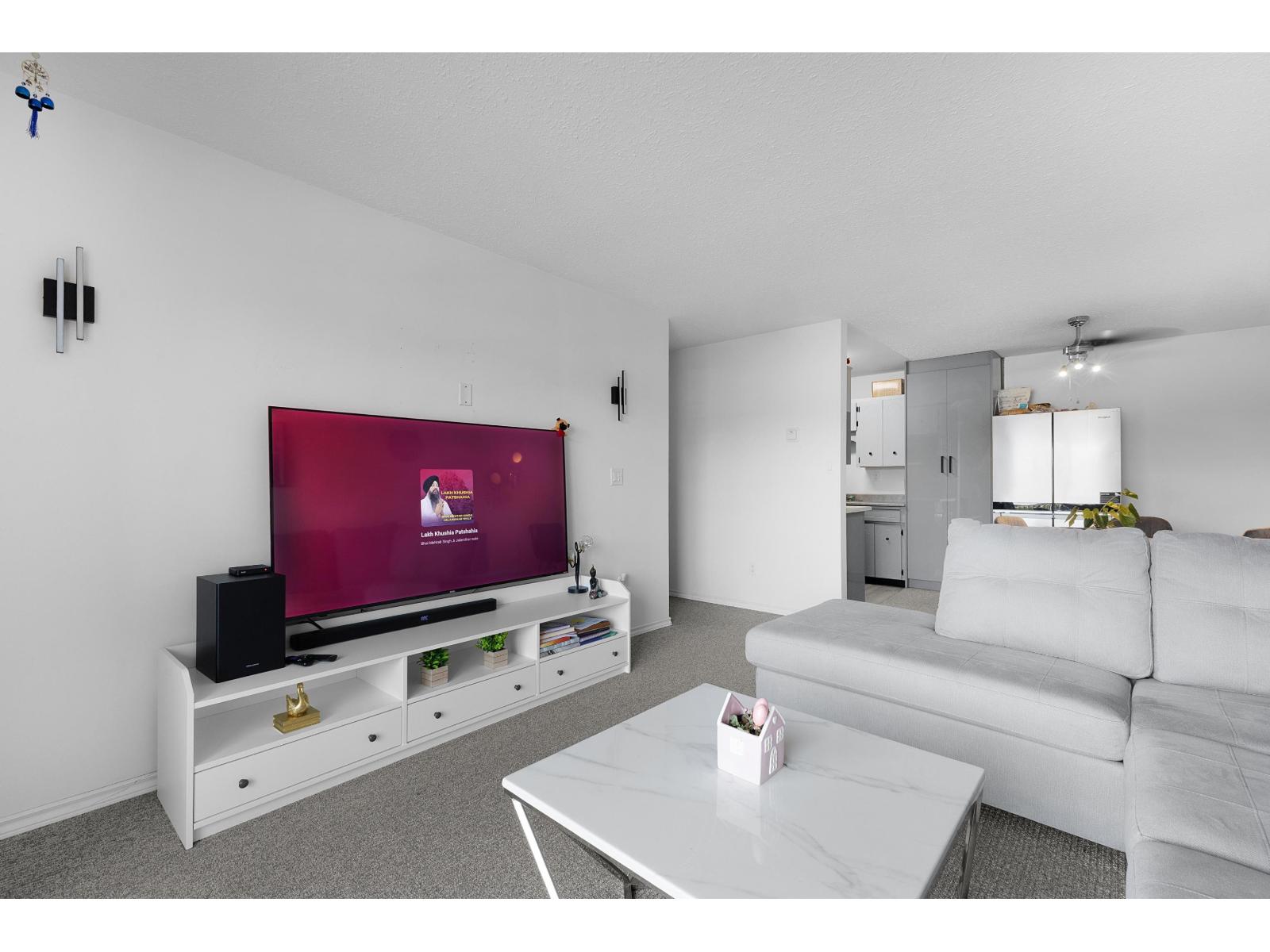 205 3043 270 STREET, Langley