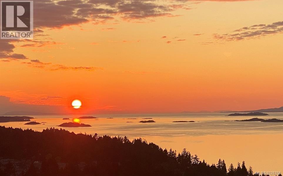 5320 Dewar Rd, Nanaimo