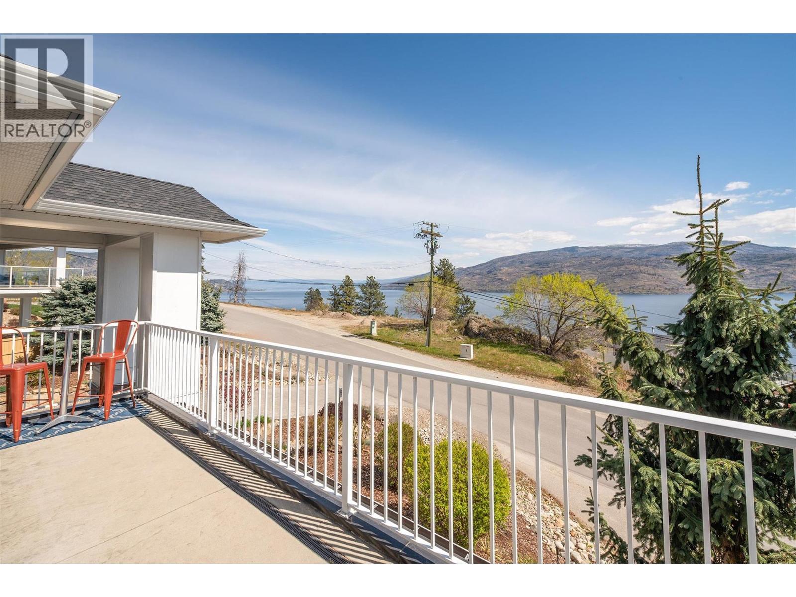 6148 Lipsett Avenue, Peachland