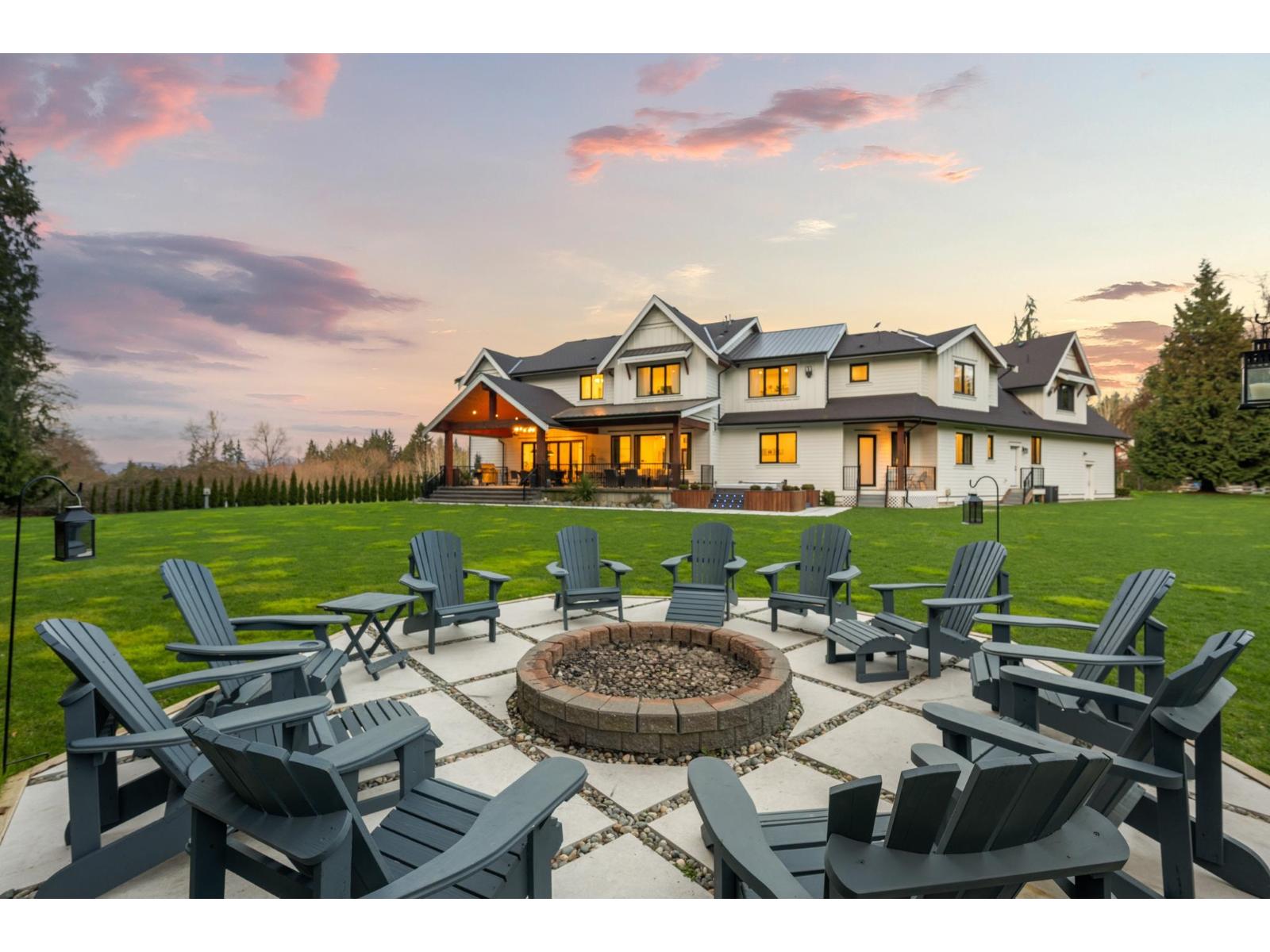 2 4533 232 STREET, Langley