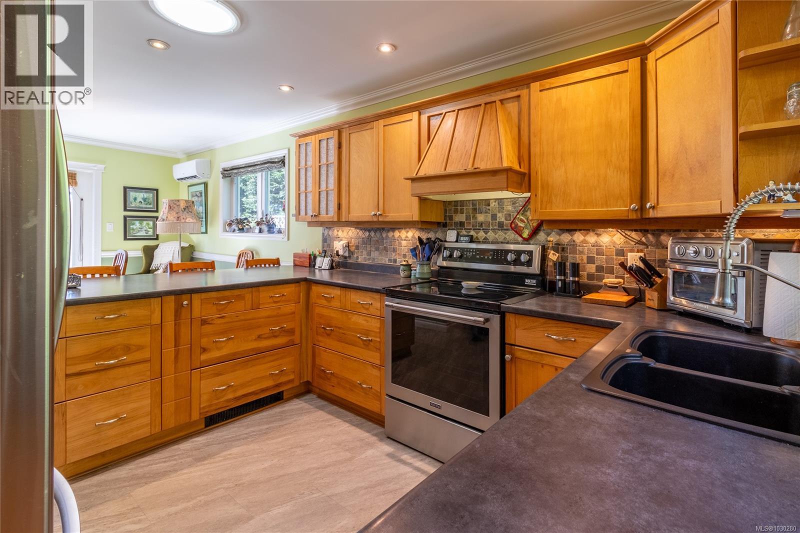  2635 Shoal Road, Pender Island