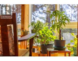 2635 Shoal Rd, Pender Island, BC V0N2M2 Photo 15