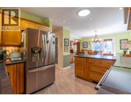 2635 Shoal Rd, Pender Island, BC V0N2M2 Photo 27