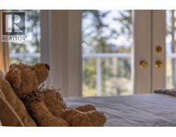 2635 Shoal Rd, Pender Island, BC V0N2M2 Photo 33